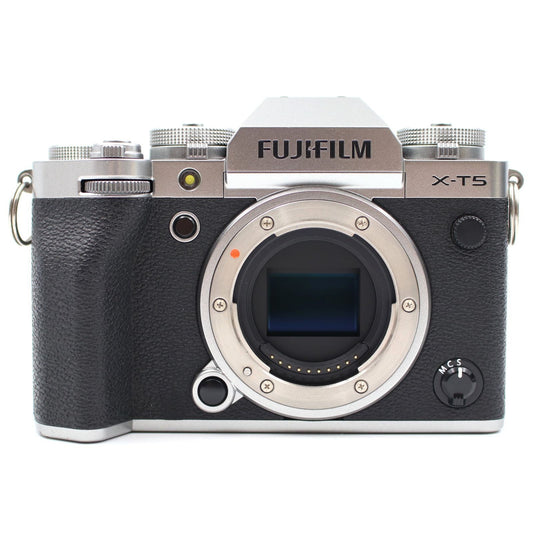 Fujifilm X-T5 d’occasion – Boîtier hybride