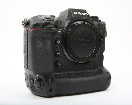 Nikon Z9 d’occasion – Boîtier hybride professionnel