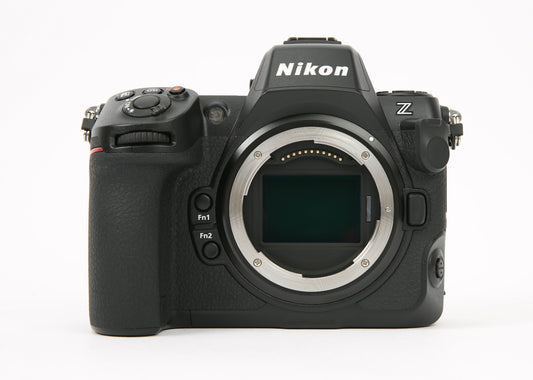 Nikon Z8 d’occasion – Boîtier hybride plein format