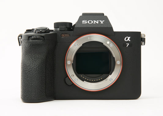 Sony A7 IV d’occasion – Boîtier hybride plein format
